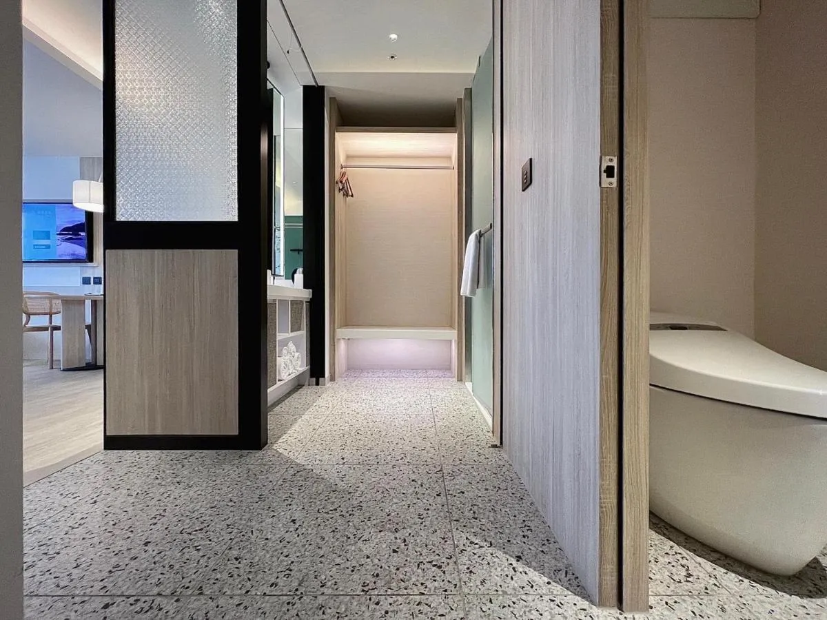 Image 2 of Boutech JianTan Hotel