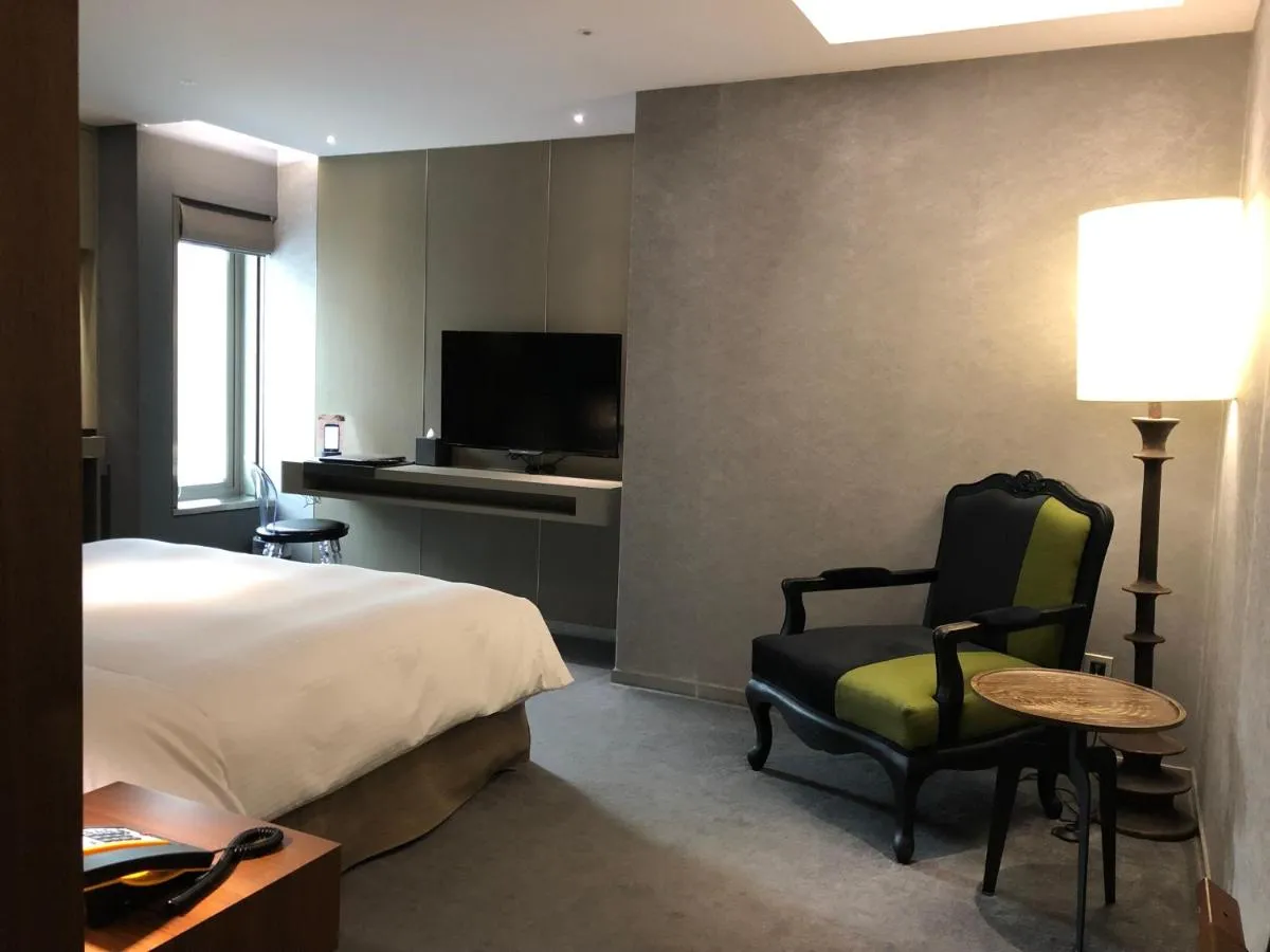 Image 4 of CHECK inn Taipei Nanjing
