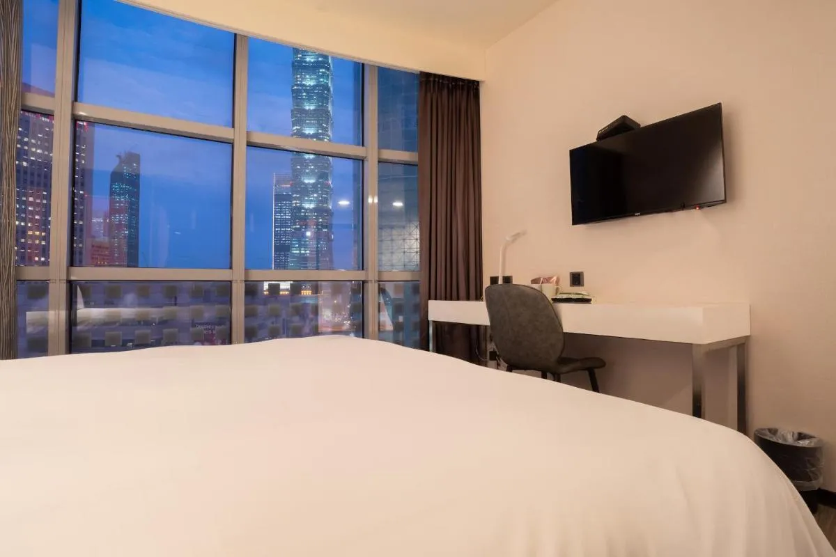 Image 2 of CHECK inn Taipei Xinyi
