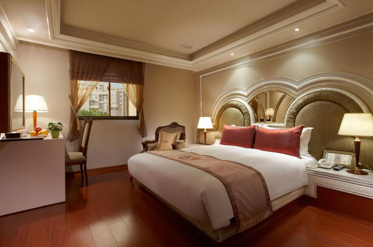 Image 1 of Charming Castle Hotel