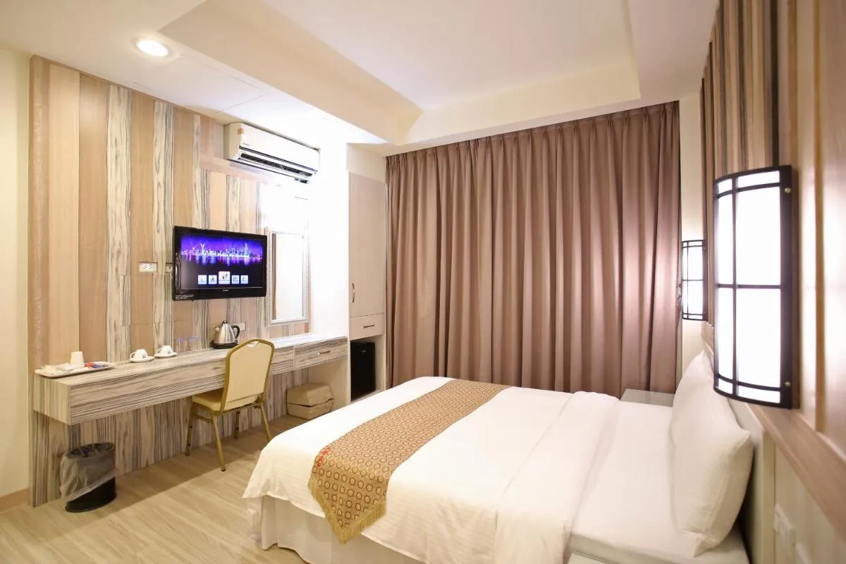 Image 1 of Chengdian Hotel