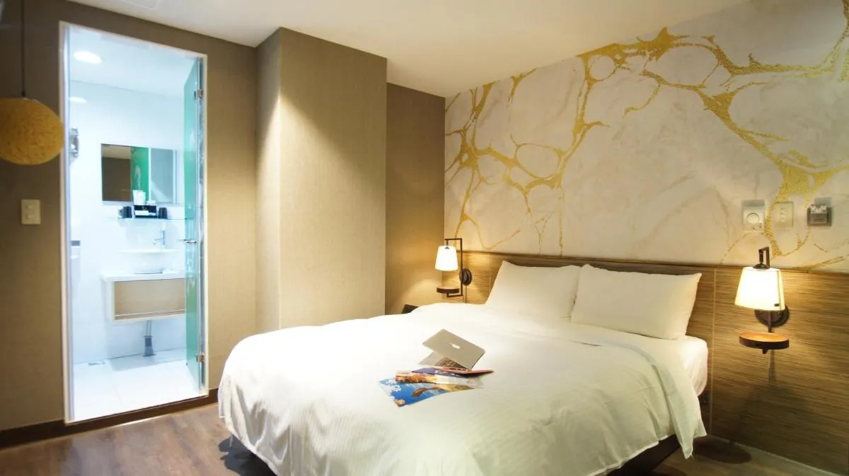 Image 6 of Colors Infinity Inn