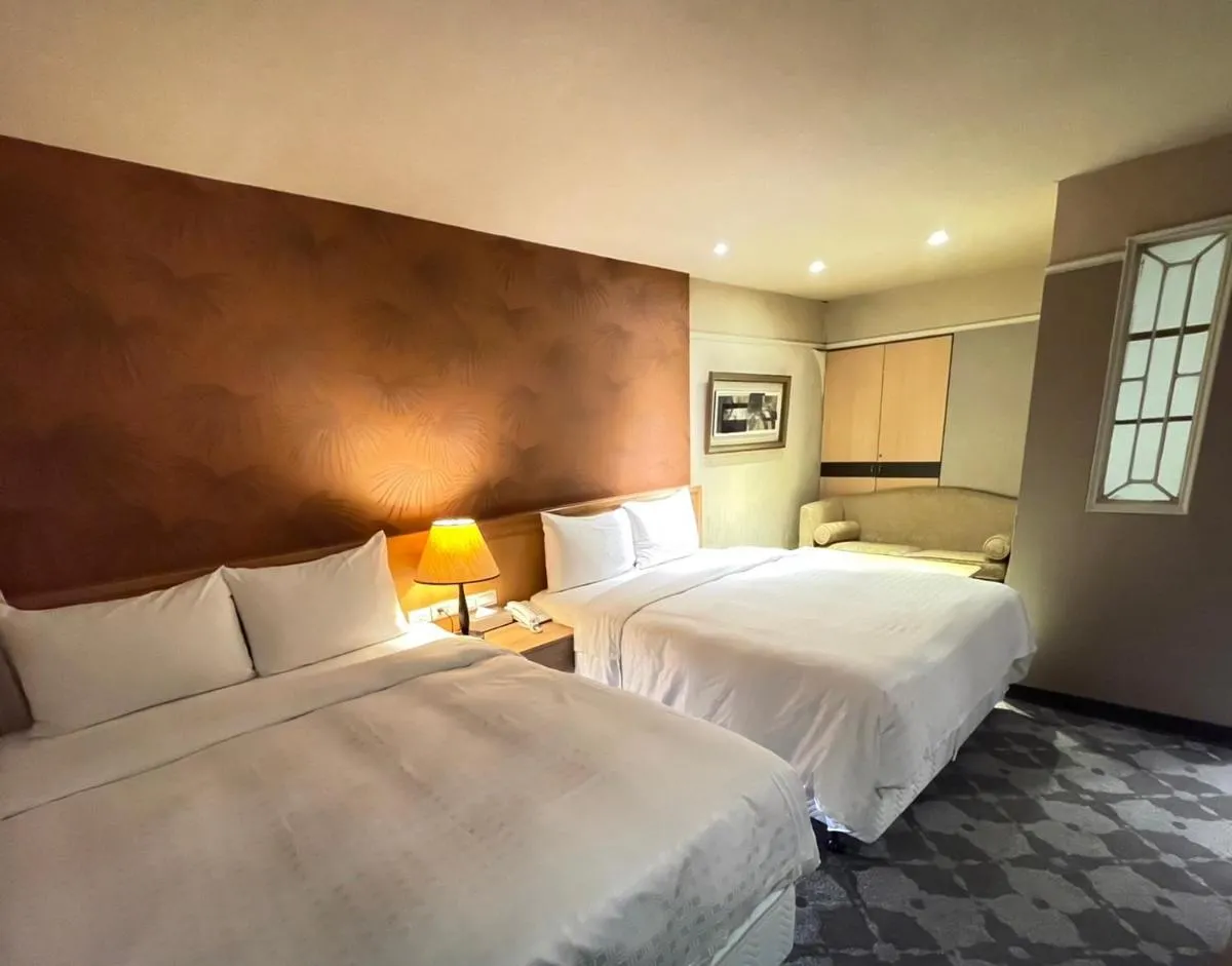 Image 1 of Dahshin Hotel