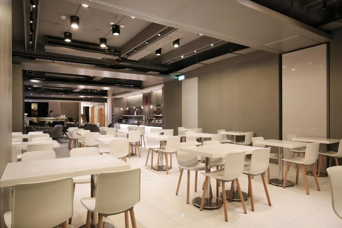 Image 2 of Dandy Hotel-Daan Park Branch