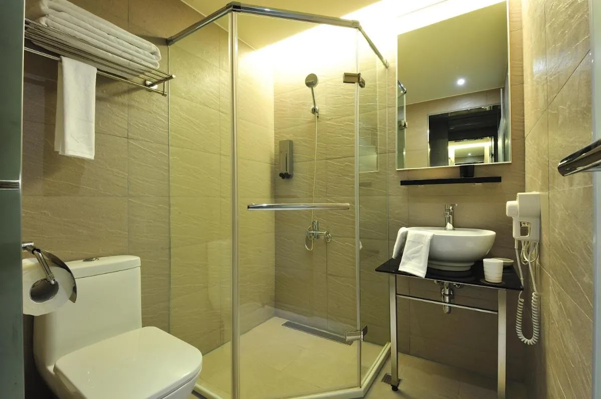 Image 6 of Forward Suites II