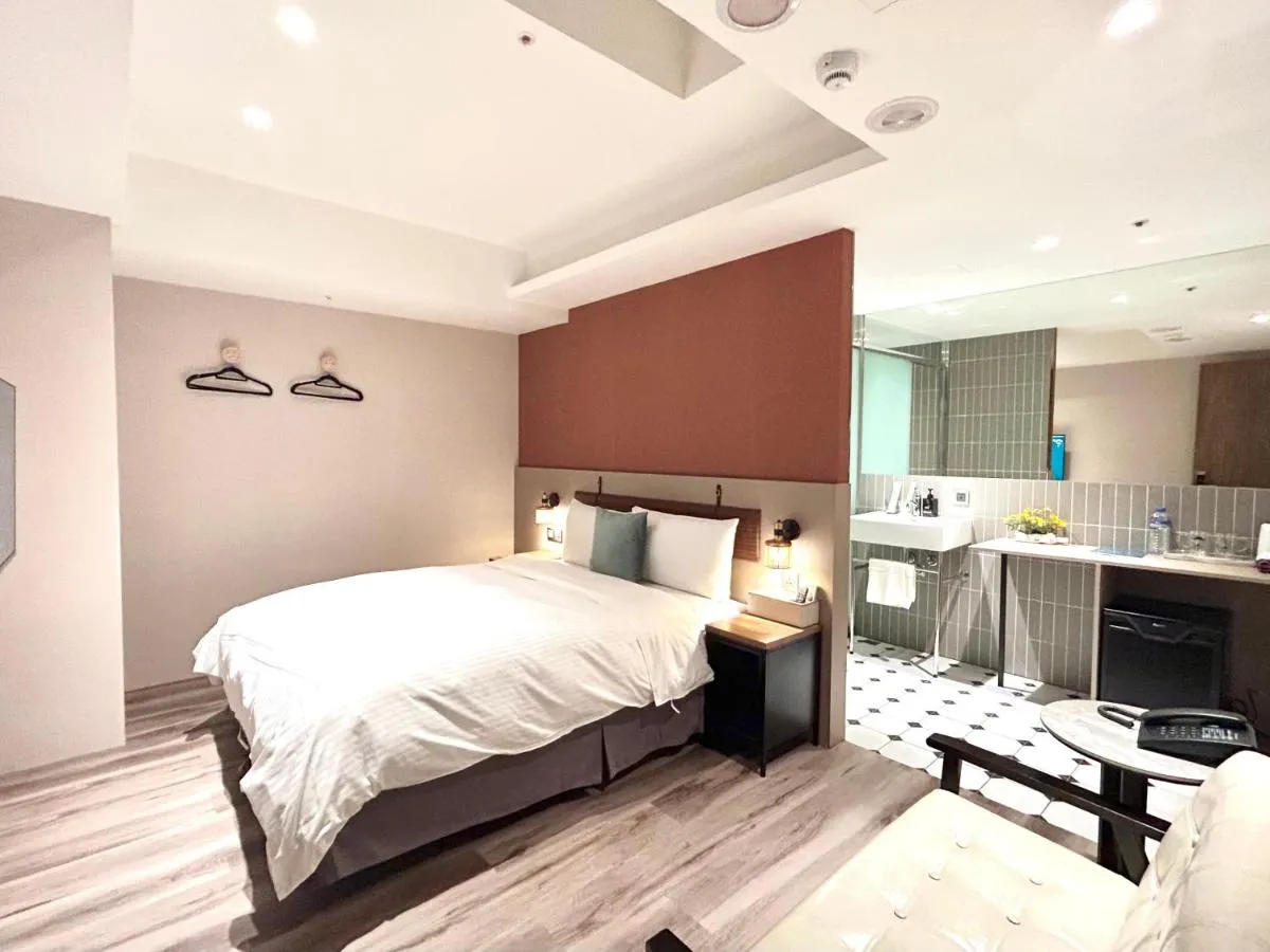 Image 1 of Fun Stay Inn Ximen