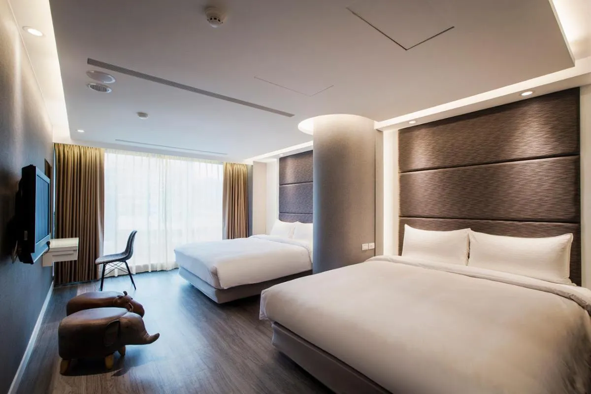 Image 1 of Golden Garden Hotel
