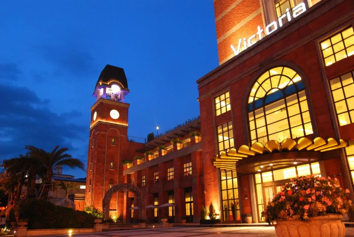 Image 1 of Grand Victoria Hotel