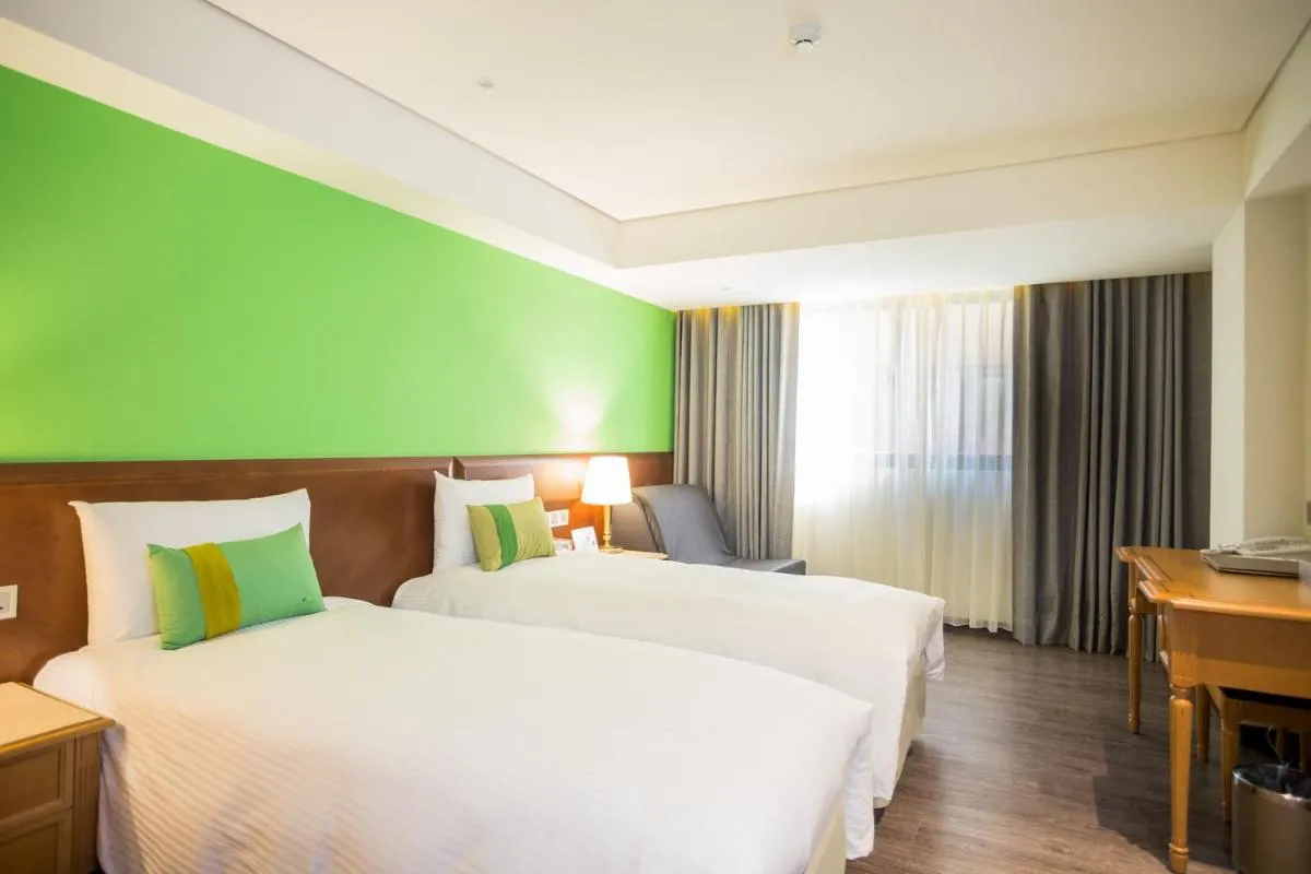 Image 6 of Green World Triple Beds