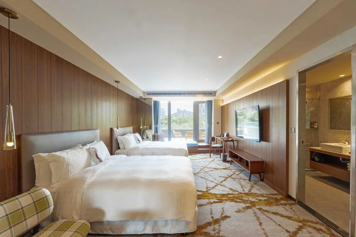 Image 6 of Home Hotel