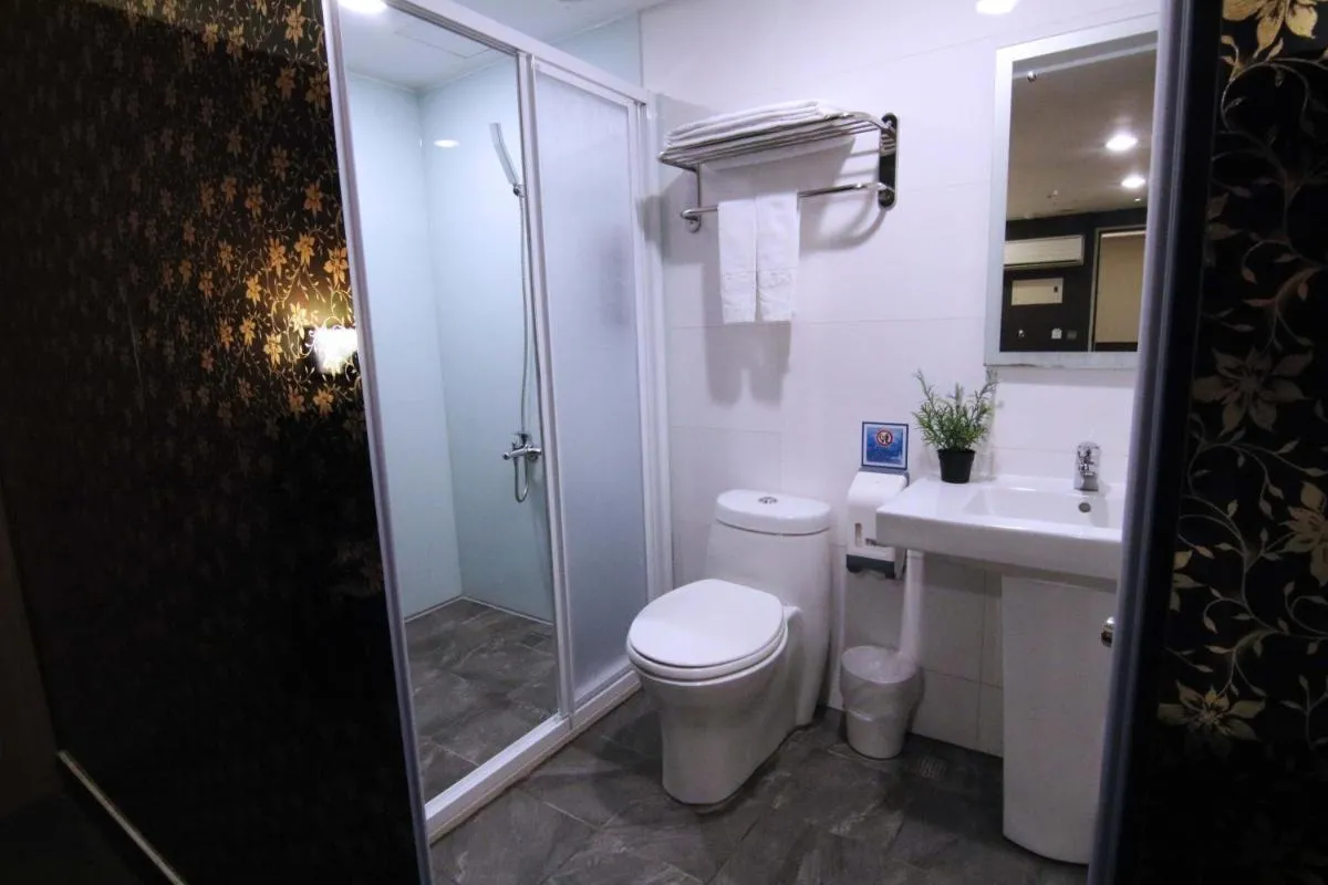 Image 2 of Hotel 6 – Wannien