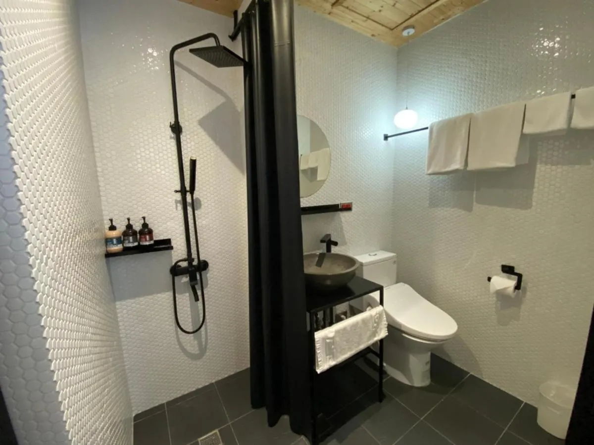 Image 1 of Just Inn Xin Yi 正旅館 信義