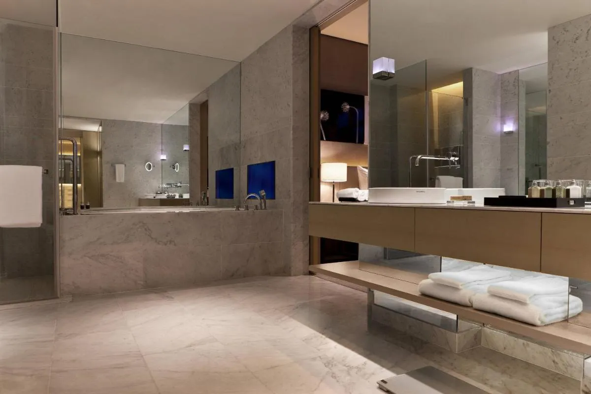 Image 2 of Le Meridien Taipei