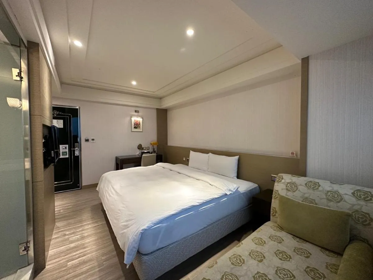 Image 5 of Link World Hotel
