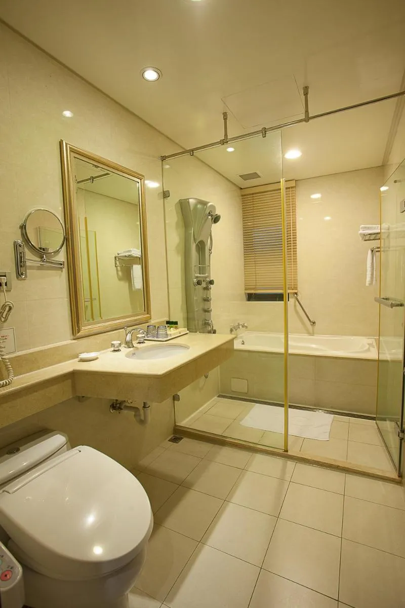 Image 6 of Rich Garden Hotel