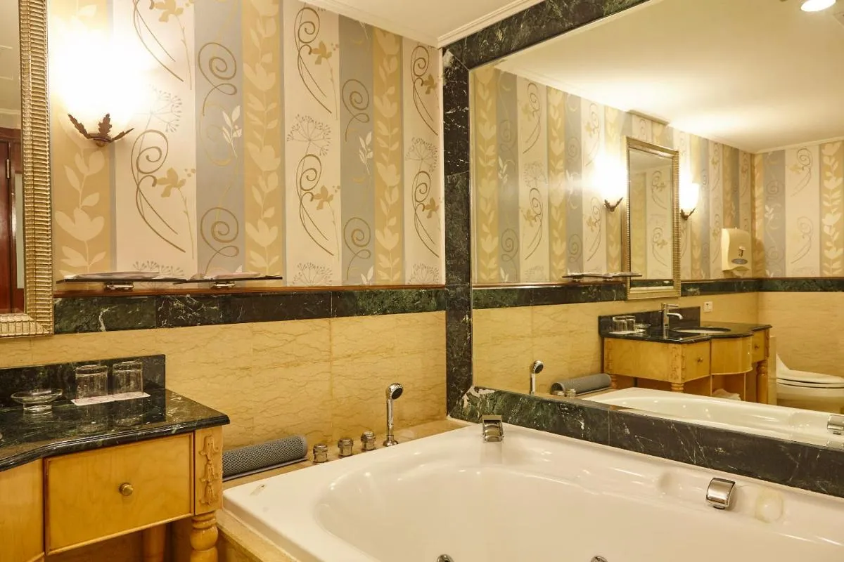 Image 4 of Rido Hotel