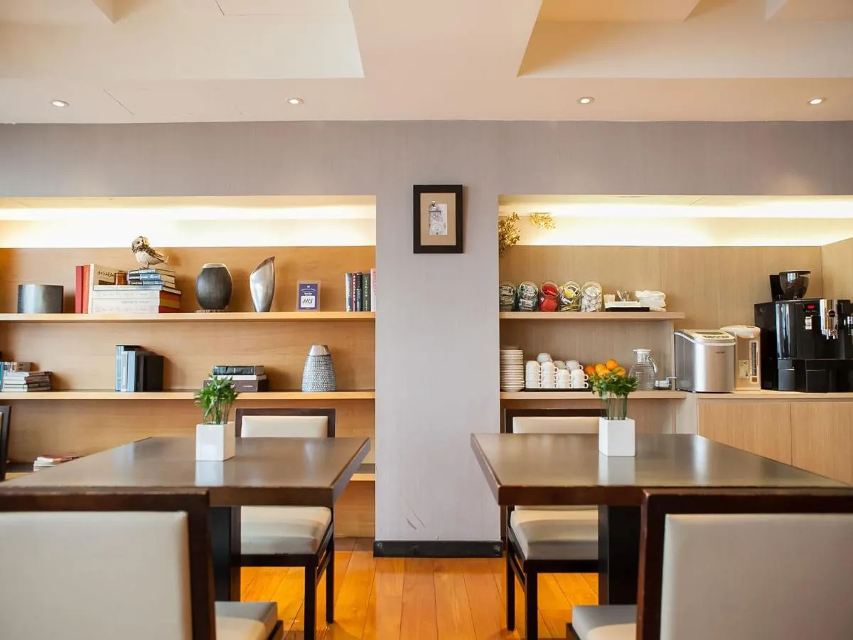 Image 3 of Royal Inn Taipei Nanxi – MRT Zhongshan Station
