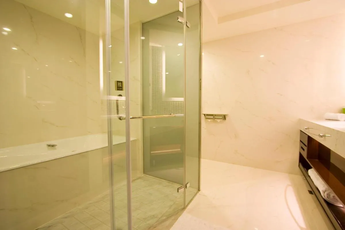 Image 2 of S Aura Hotel