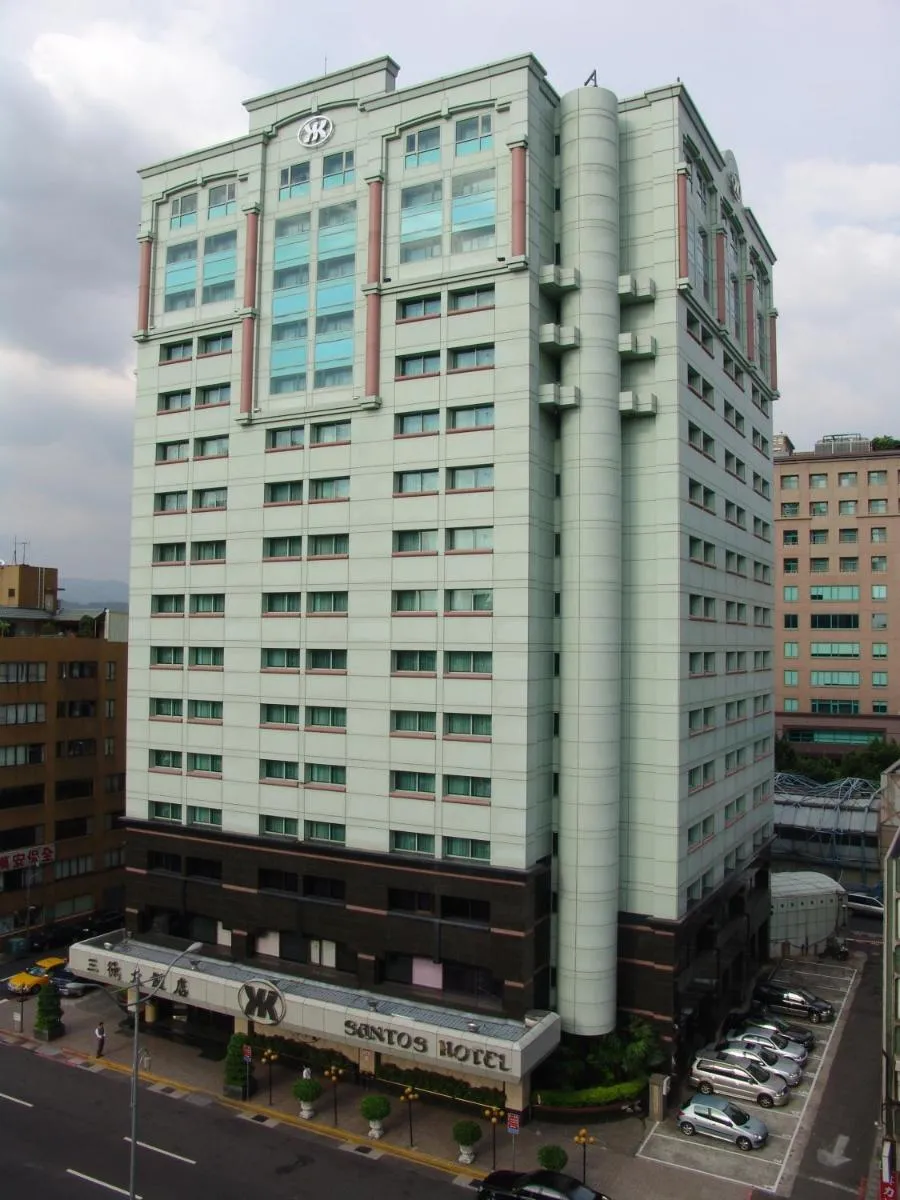 Image 4 of Santos Hotel