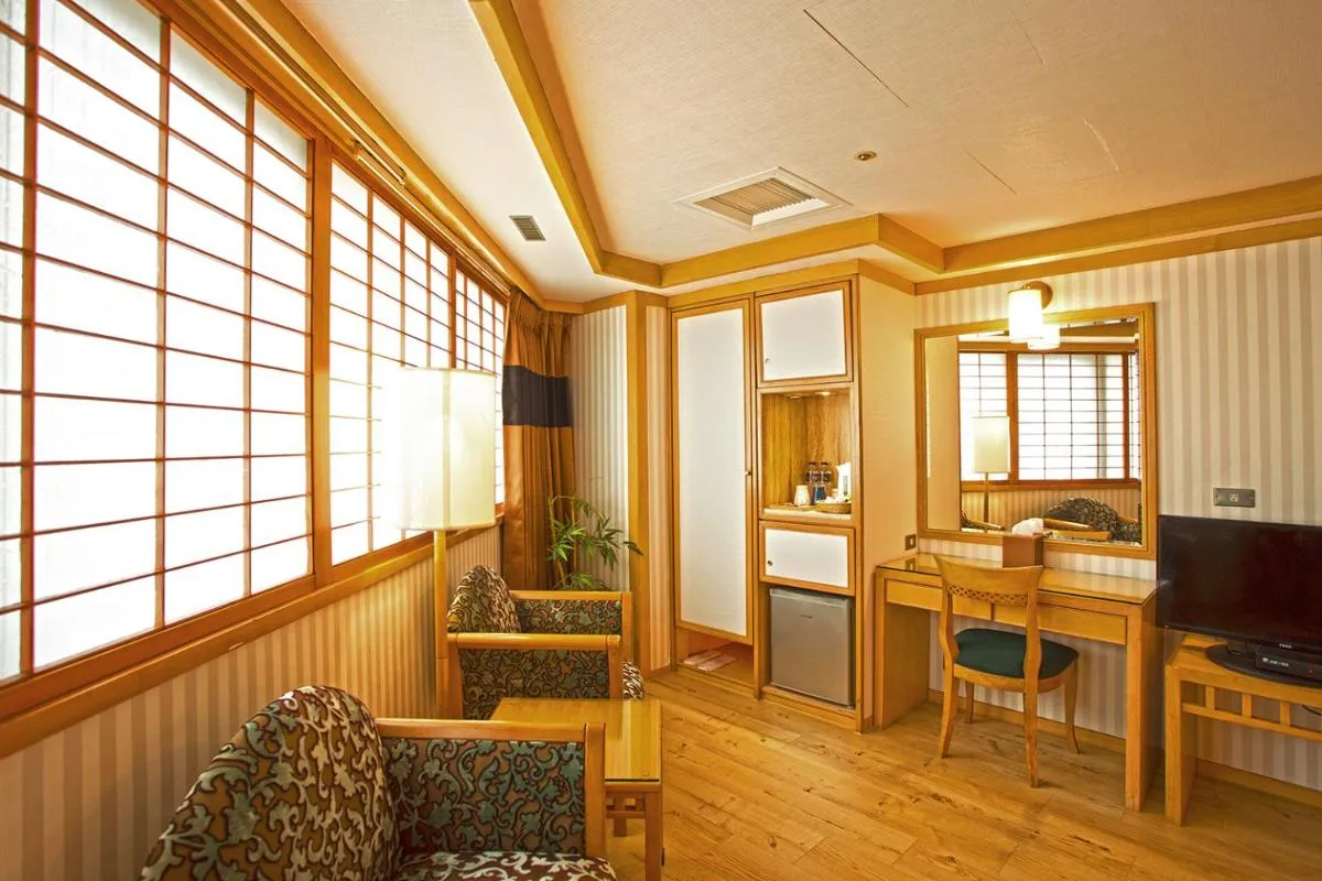 Image 2 of Silken Hotel
