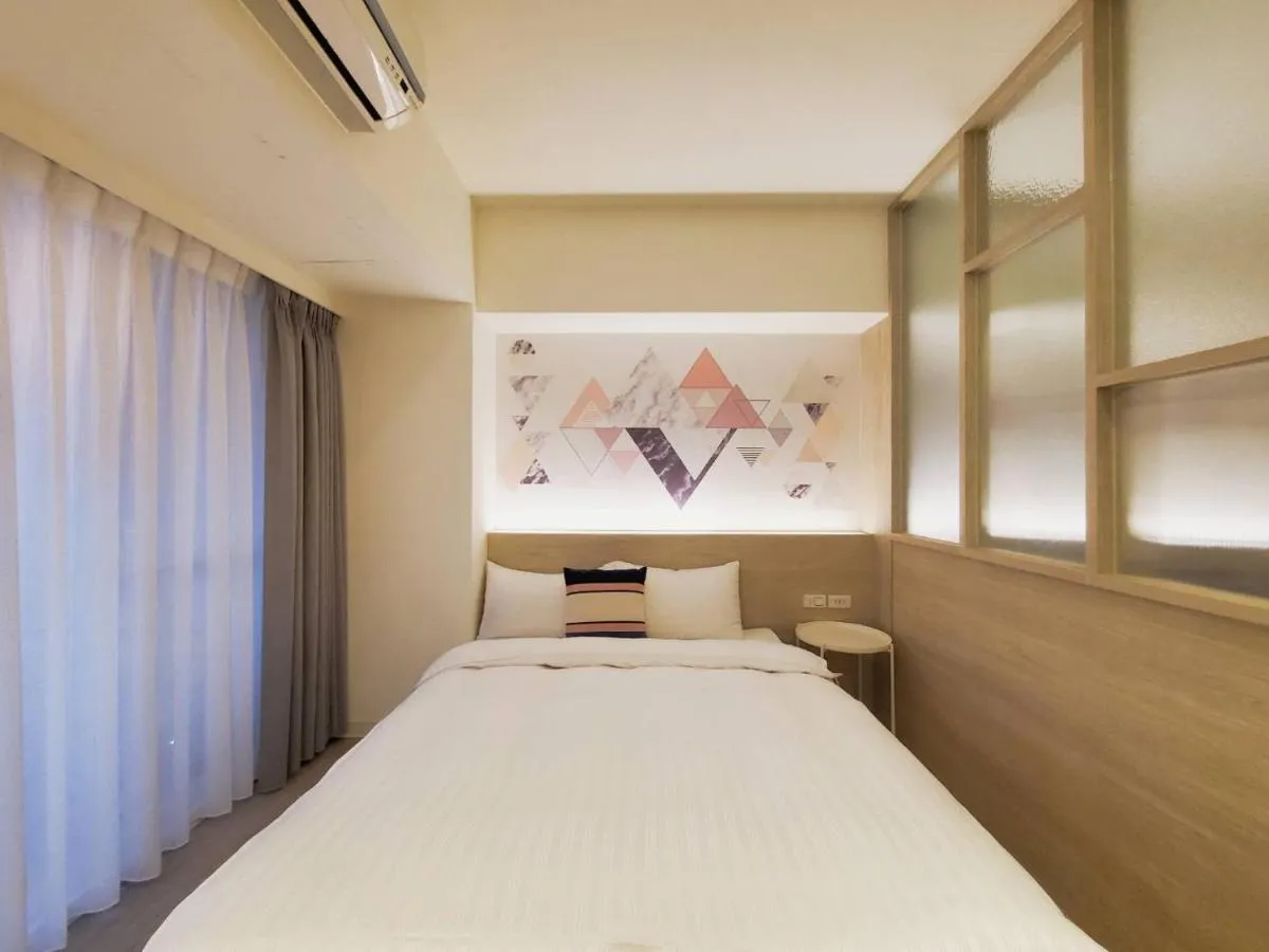 Image 1 of Sunshine Apartment