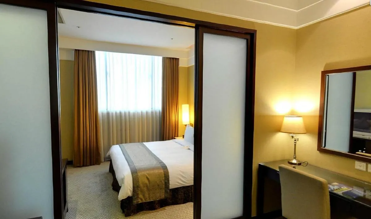 Image 1 of Taipei International Hotel