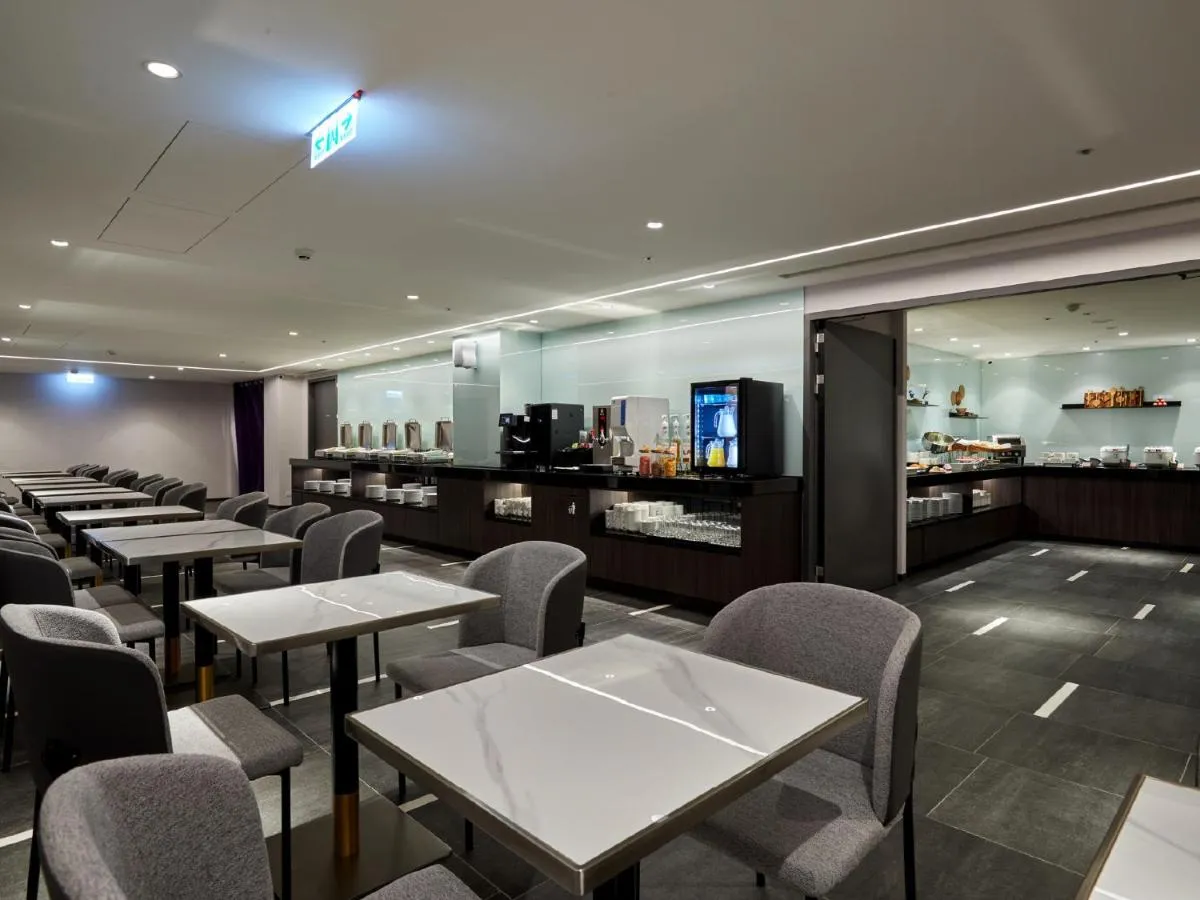 Image 3 of The Tango Hotel Taipei Linsen