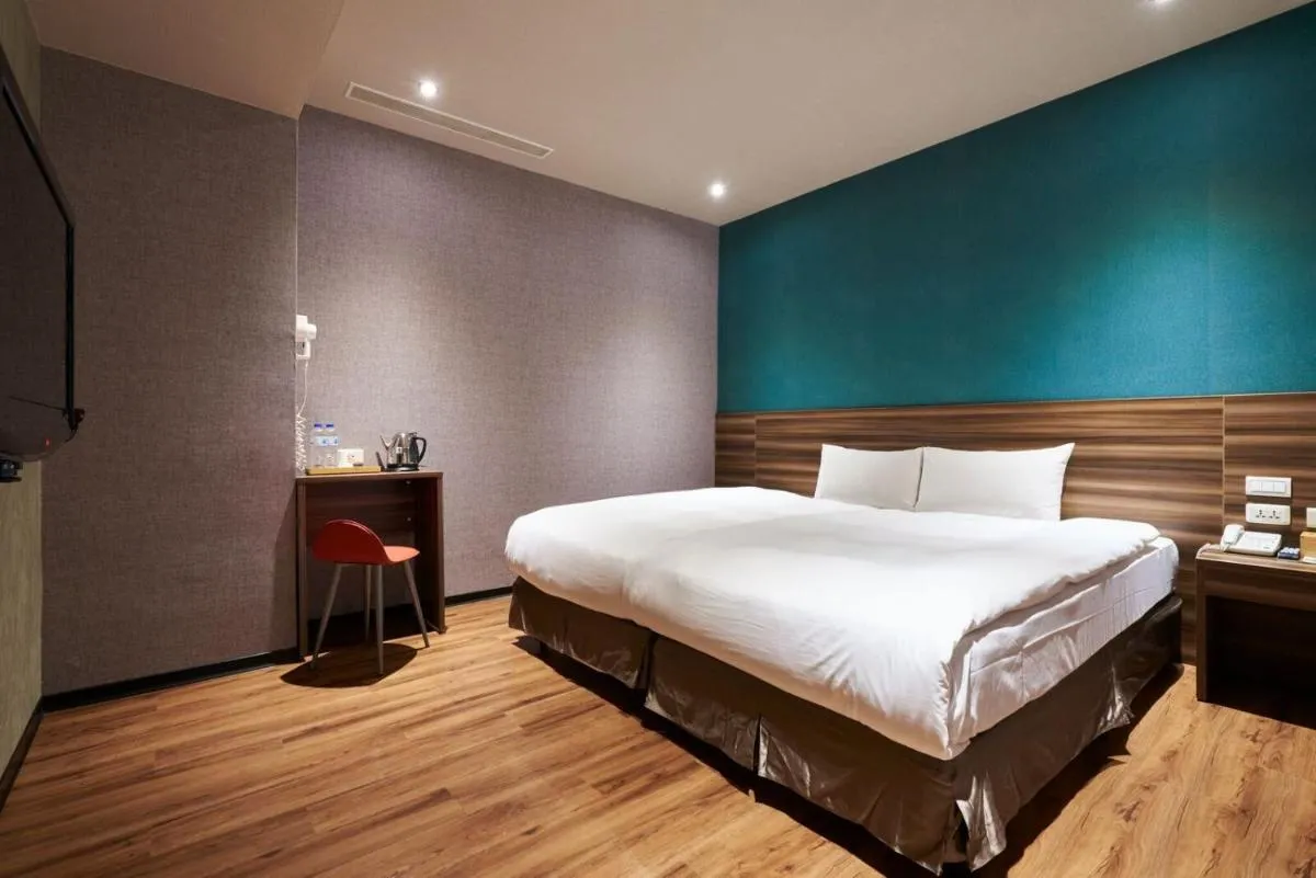 Image 5 of Tomorrow Hotel