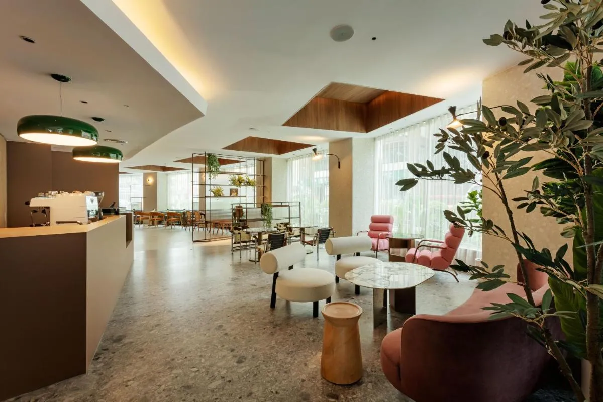 Image 1 of United Hotel