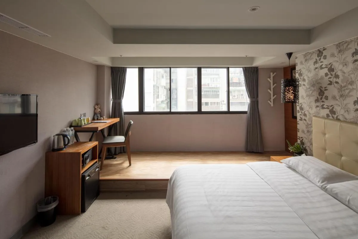 Image 2 of Urtrip Hotel
