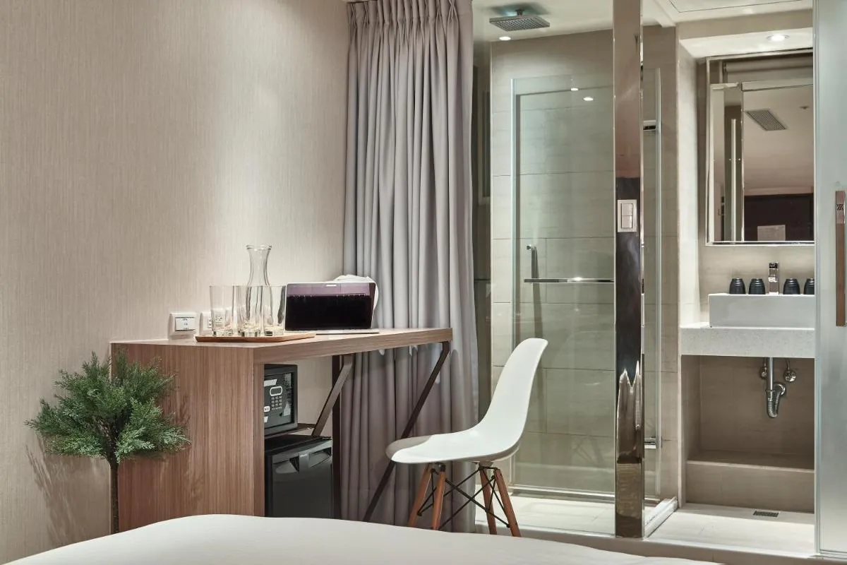 Image 2 of Via Loft Hotel
