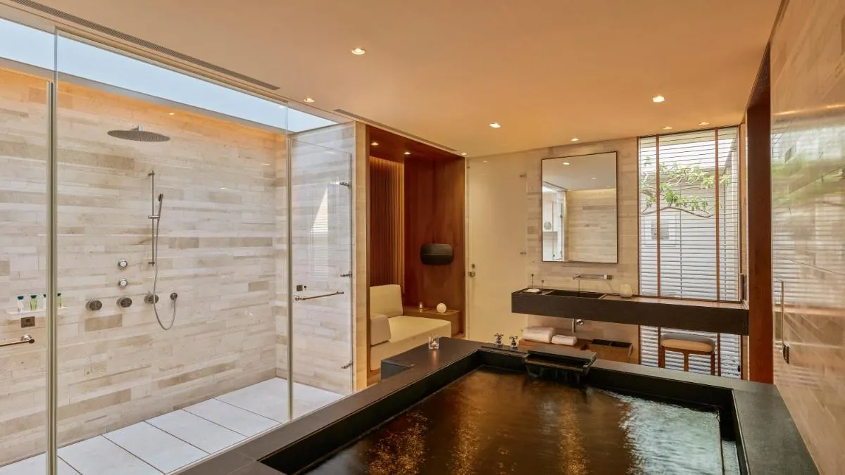 Image 2 of Villa 32 (Guests must be 16+)