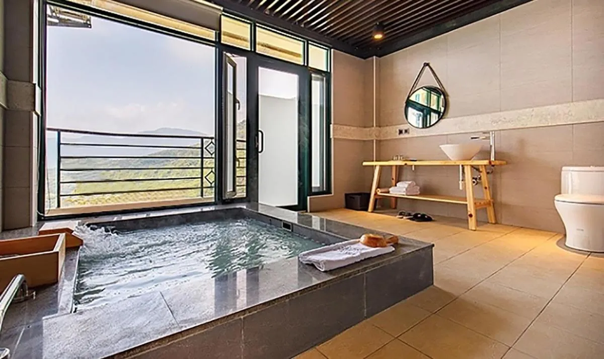 Image 2 of Yanmin Hot Spring Resort