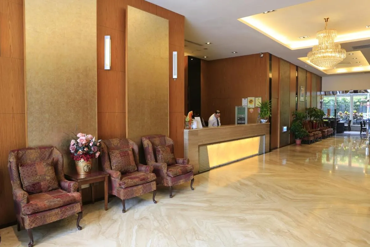 Image 6 of York Hotel