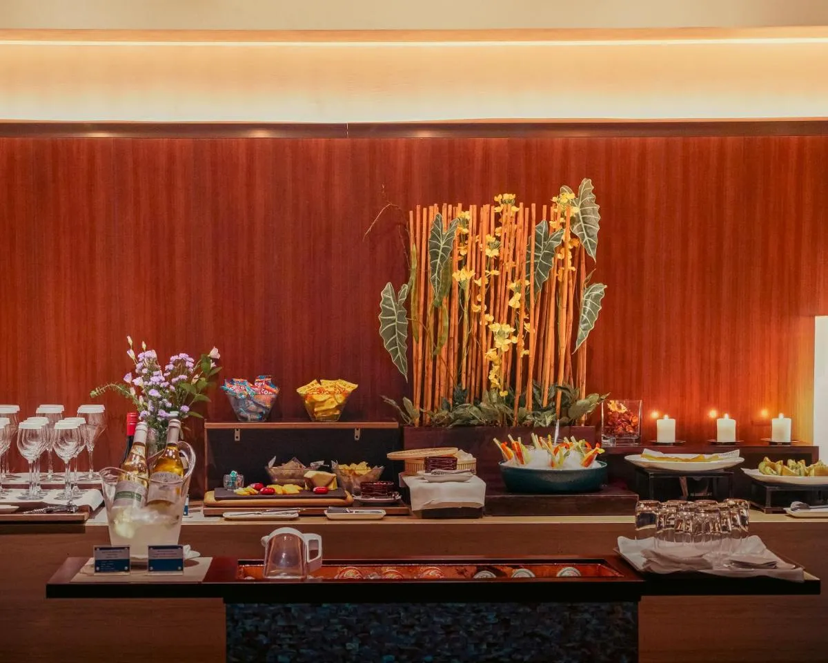 Image 2 of les suites taipei ching cheng