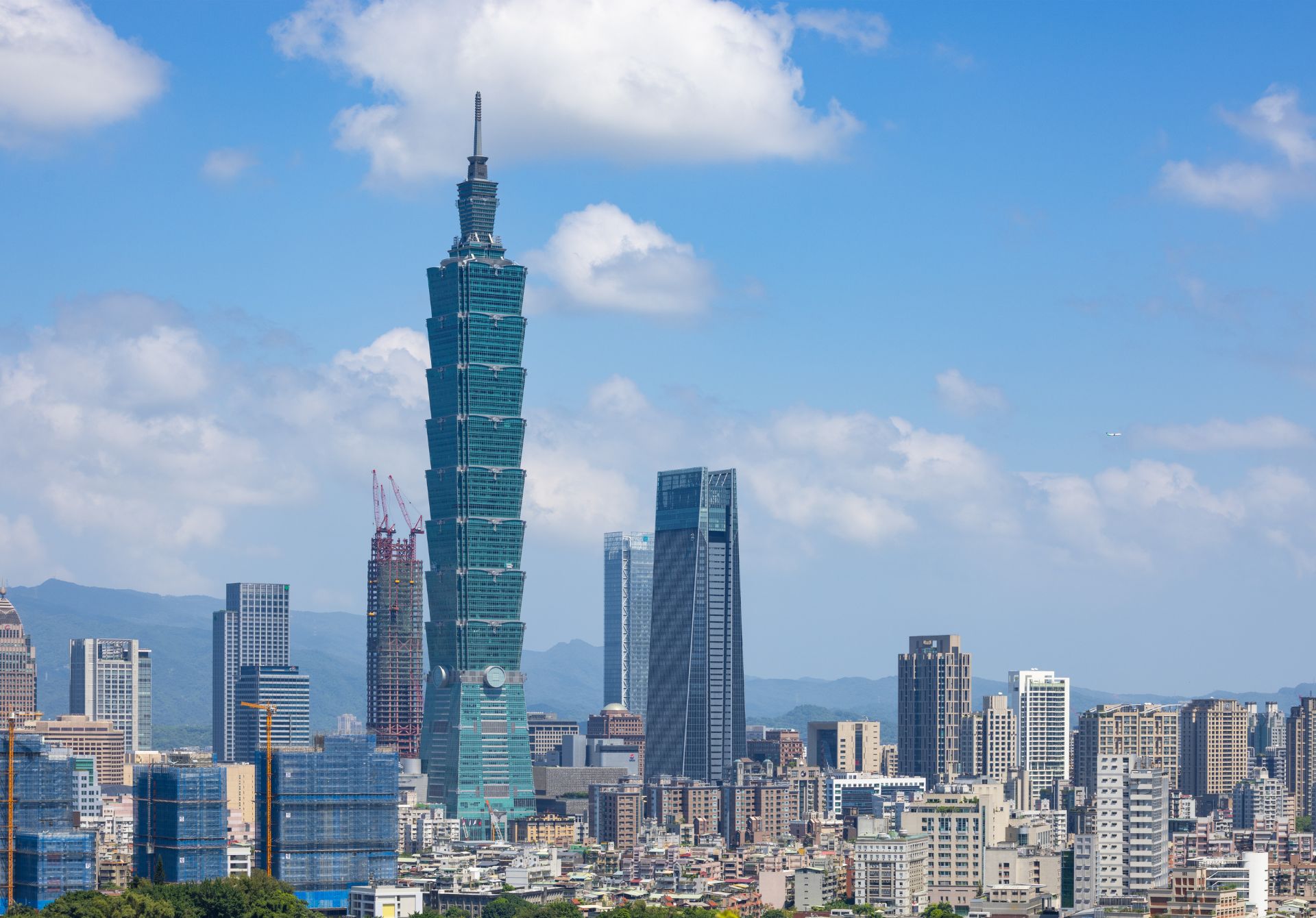 10 Luxury Hotels in Taipei
