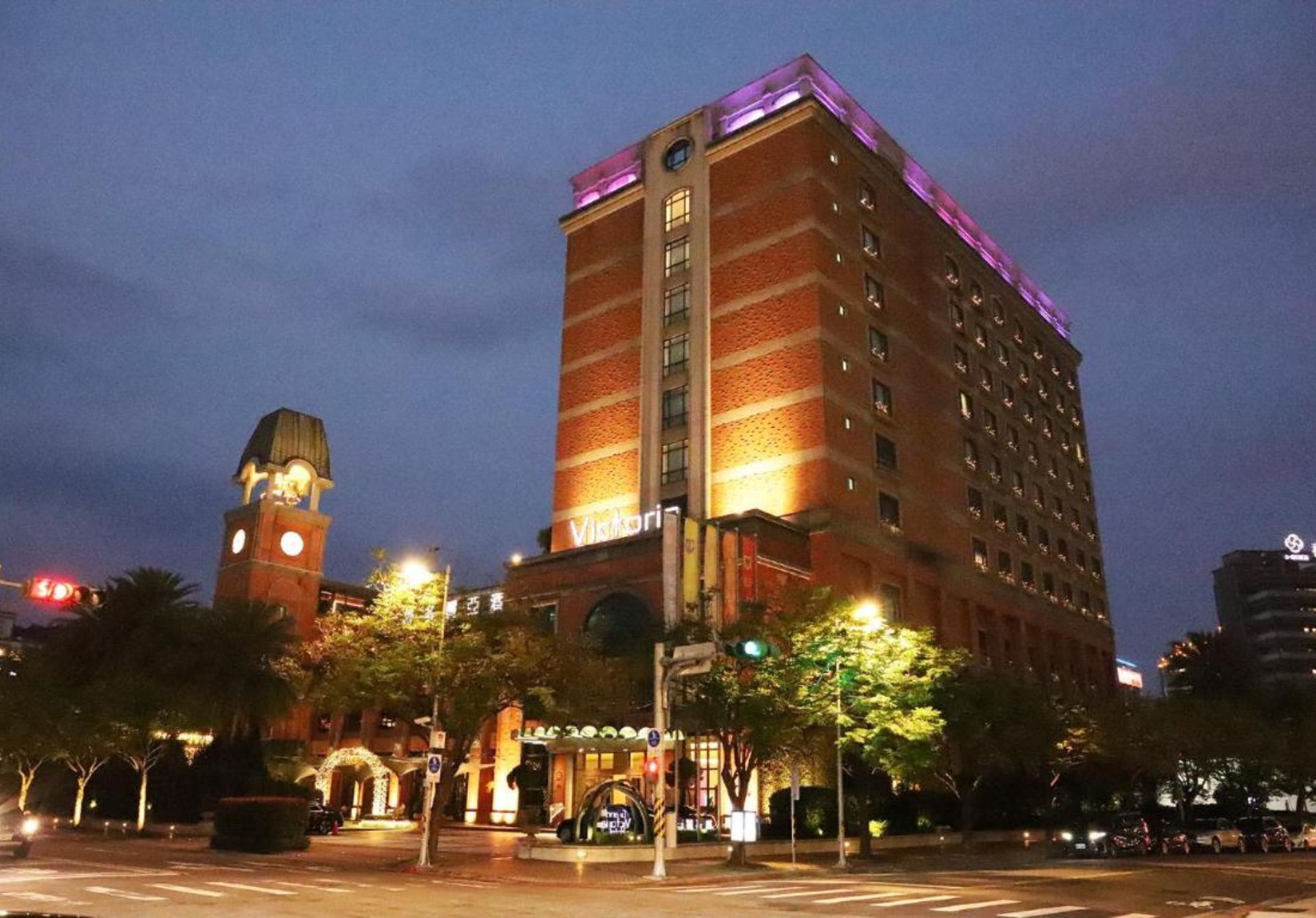 Grand Victoria Hotel